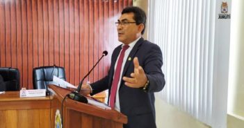 Fladimir Andrade Solicita Construção de Ponte