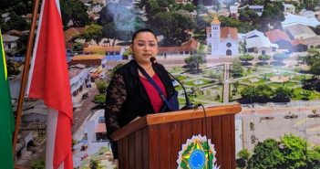 Projeto de Lei Que Institui Evento Religioso é Apresentado por Andréa Alves