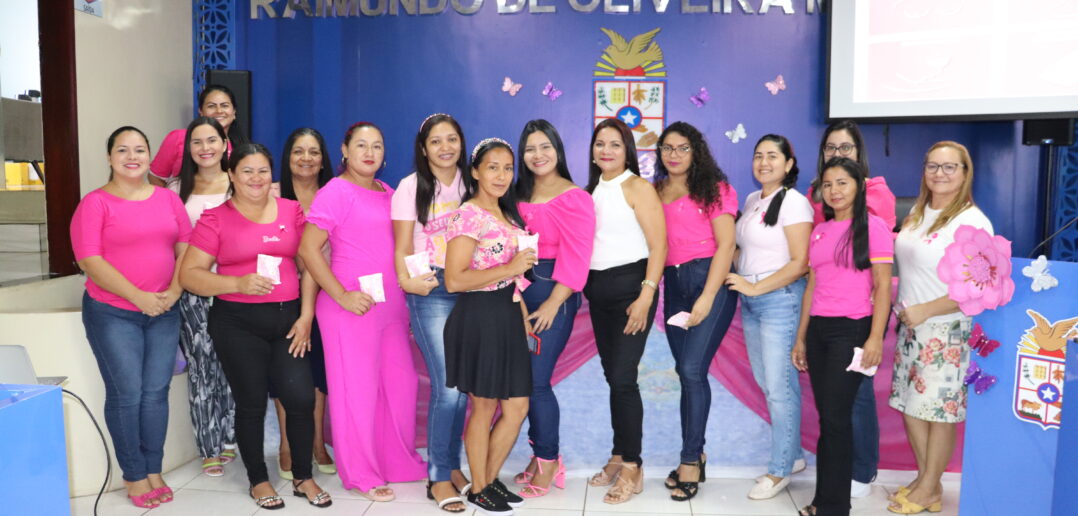 Câmara Municipal Promove Palestra Sobre a Campanha outubro Rosa